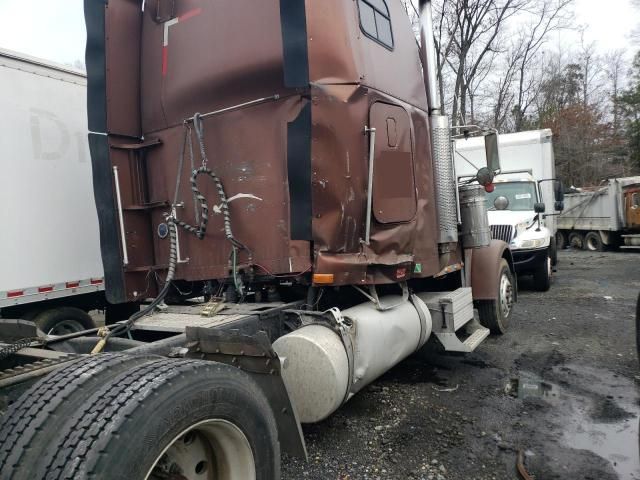 1998 Freightliner Conventional FLD120