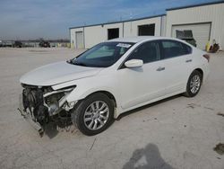 Salvage cars for sale from Copart Kansas City, KS: 2015 Nissan Altima 2.5