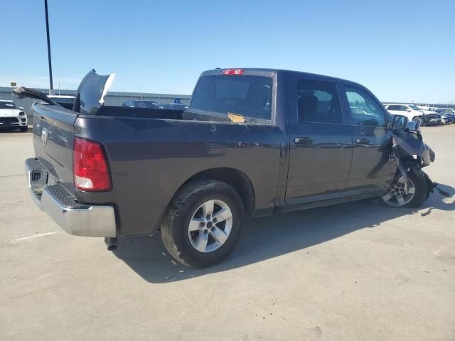 2022 Dodge RAM 1500 Classic SLT