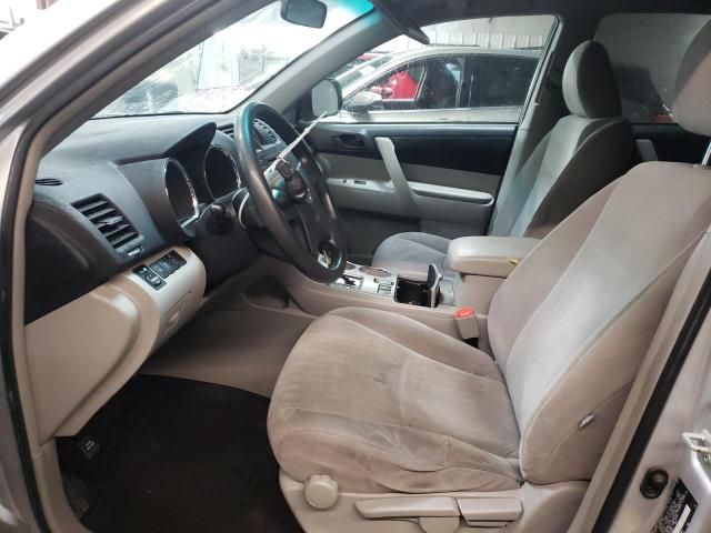 2011 Toyota Highlander Base