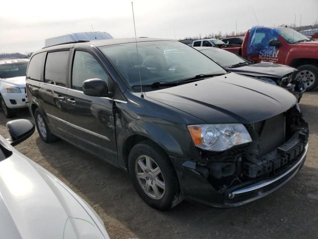 2011 Chrysler Town & Country Touring