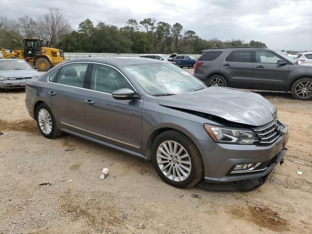 2016 Volkswagen Passat SE