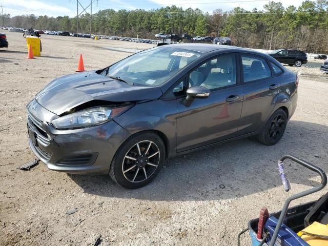 2016 Ford Fiesta SE