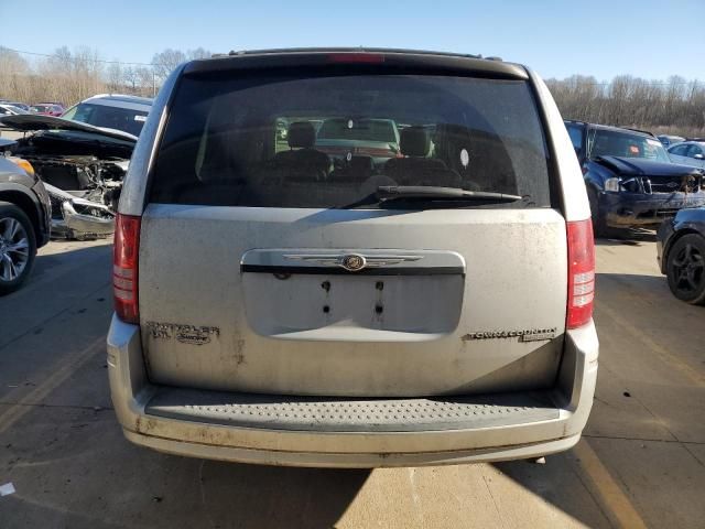 2009 Chrysler Town & Country Touring