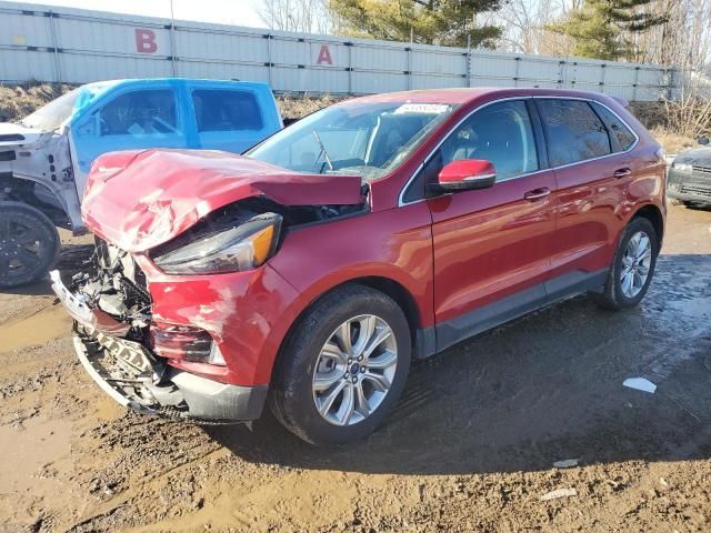 2022 Ford Edge Titanium