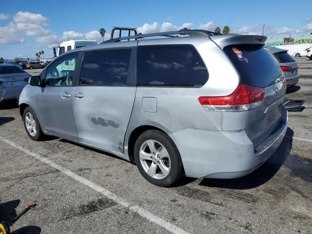 2011 Toyota Sienna LE