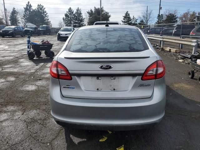 2013 Ford Fiesta SE