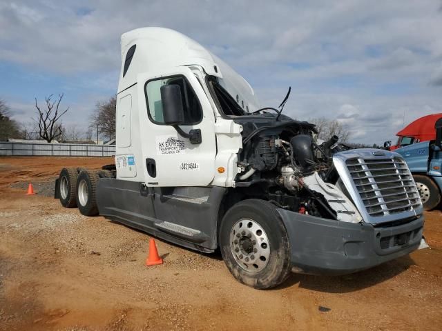 2017 Freightliner Cascadia 125