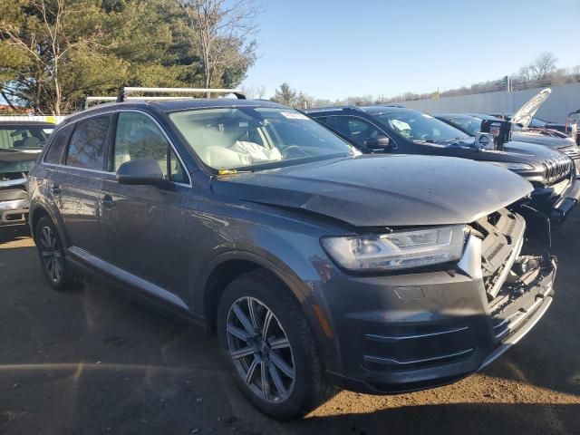 2019 Audi Q7 Premium Plus