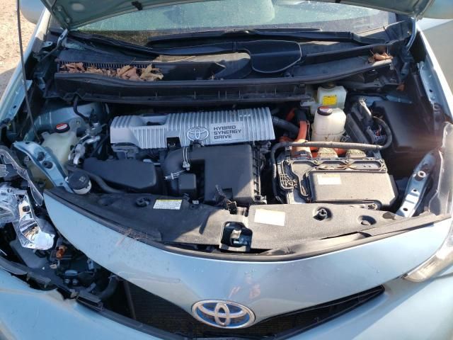 2016 Toyota Prius V