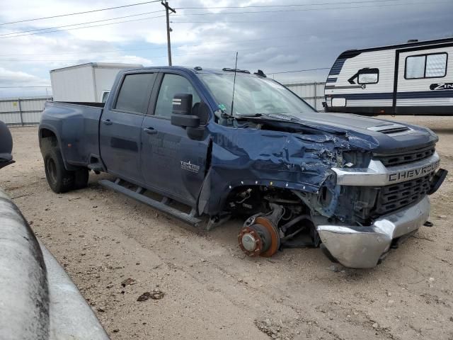 2022 Chevrolet Silverado K3500 LT