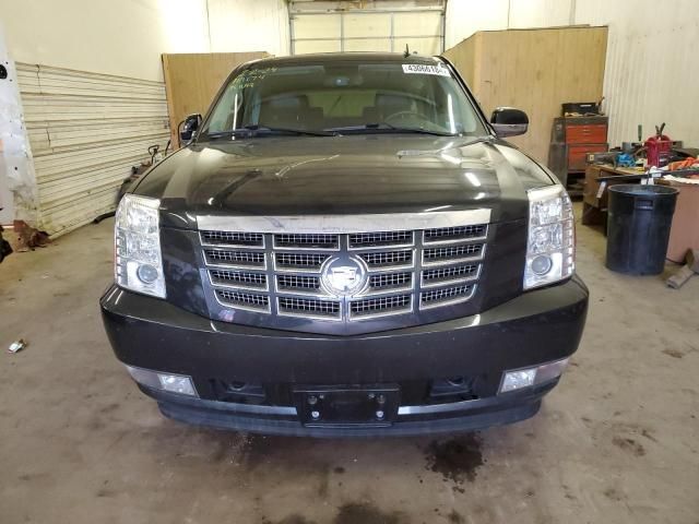 2011 Cadillac Escalade Luxury