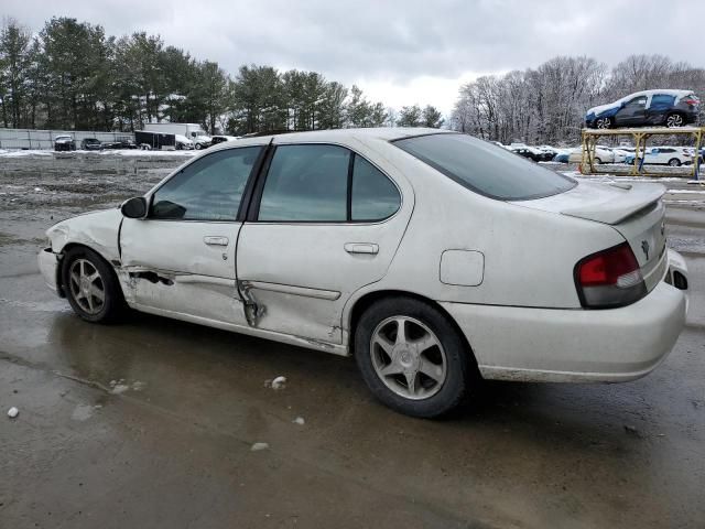 1999 Nissan Altima XE