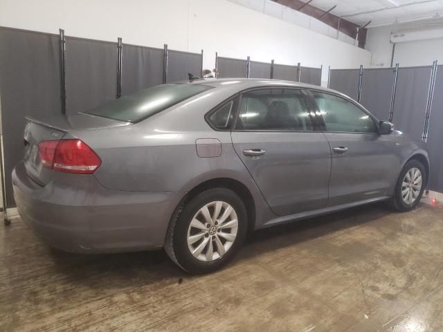 2014 Volkswagen Passat S