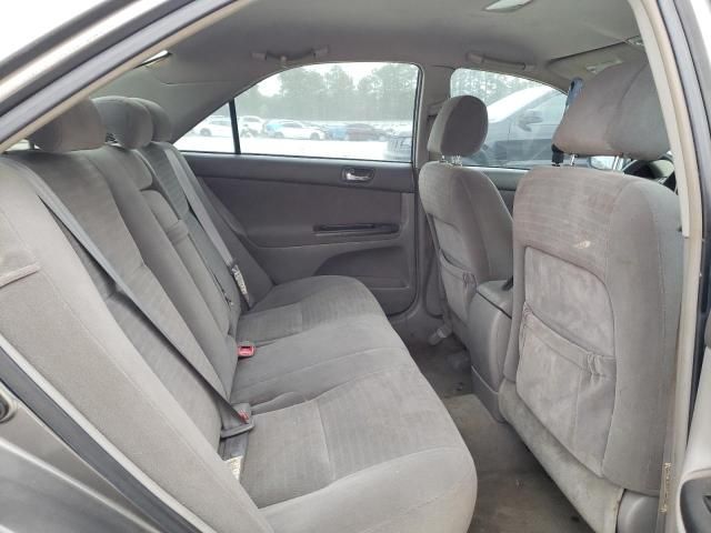 2005 Toyota Camry LE