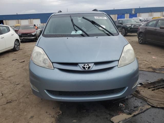 2007 Toyota Sienna XLE