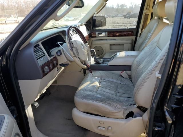 2004 Lincoln Navigator