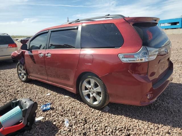 2013 Toyota Sienna Sport