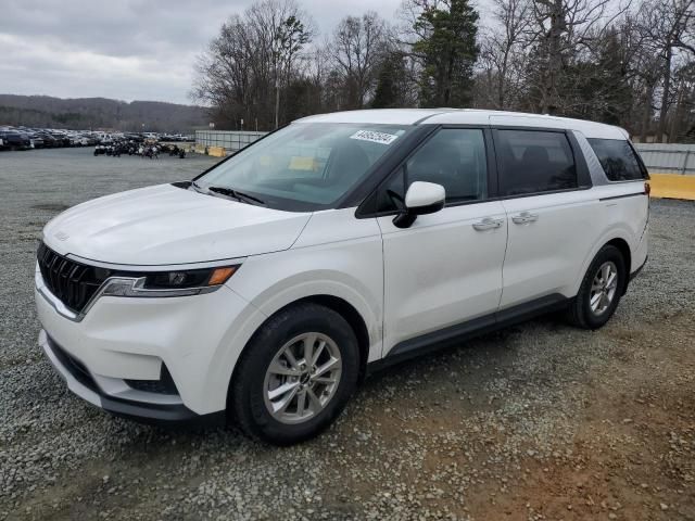 2022 KIA Carnival LX