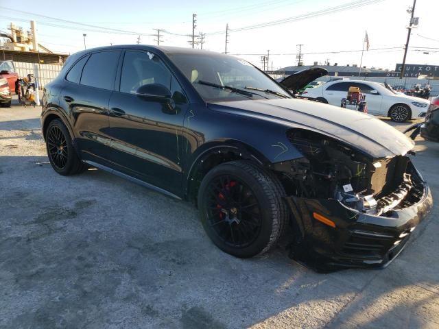 2022 Porsche Cayenne GTS