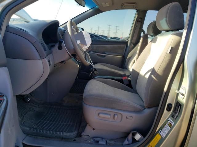 2008 Toyota Sienna CE