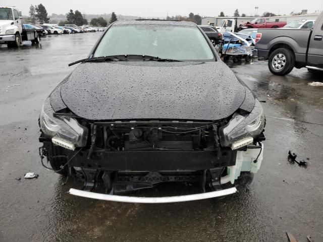 2018 Infiniti Q50 Luxe