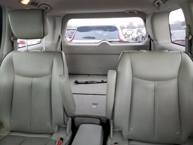 2013 Nissan Quest S