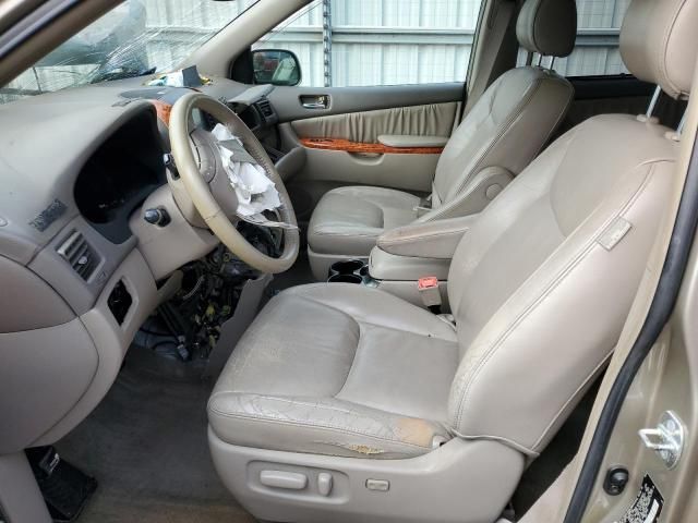 2006 Toyota Sienna XLE