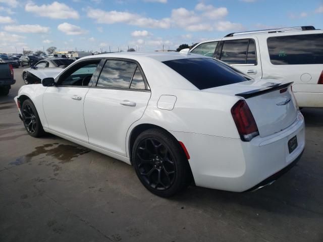 2019 Chrysler 300 S