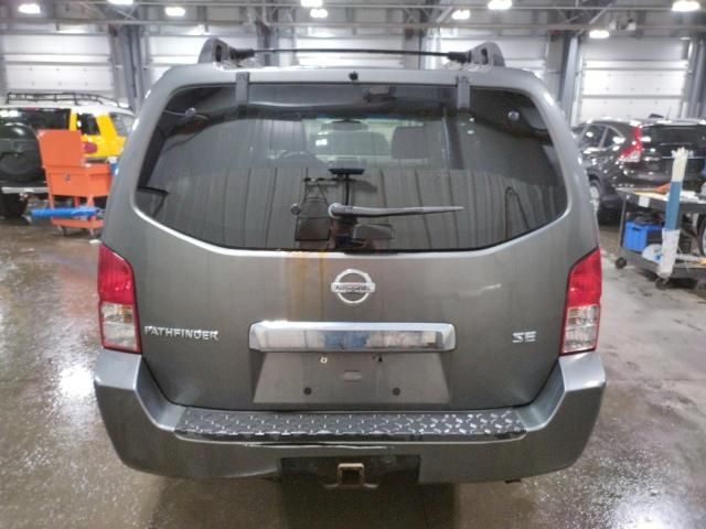 2006 Nissan Pathfinder LE