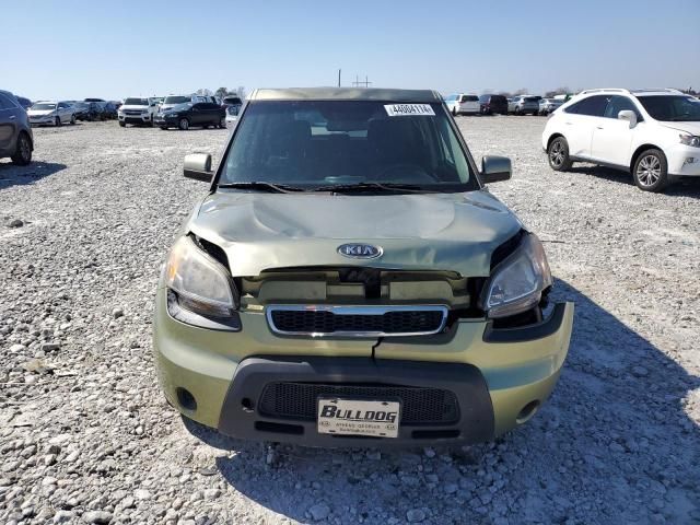 2011 KIA Soul +