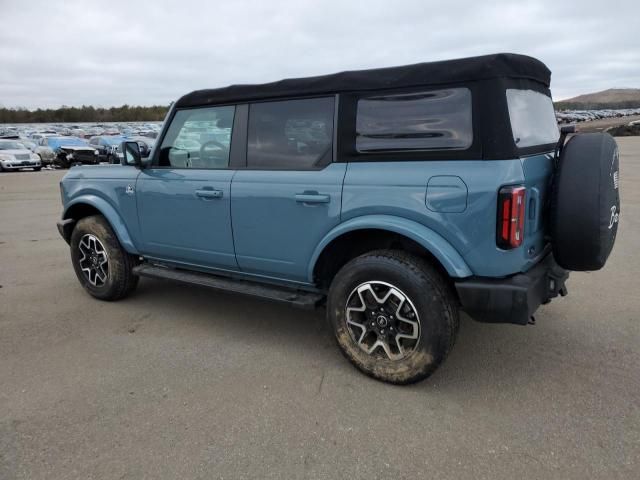 2021 Ford Bronco Base