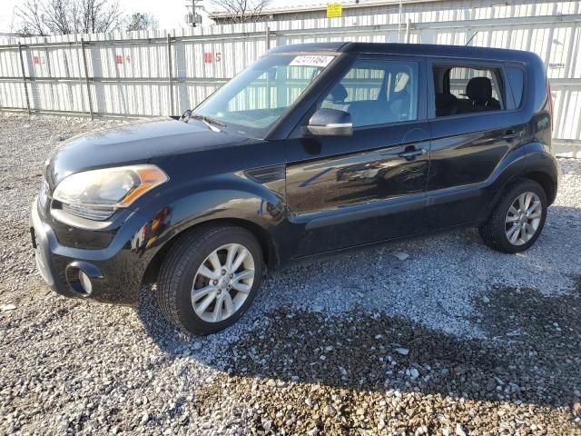 2013 KIA Soul +