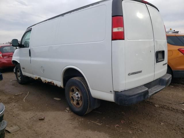 2003 Chevrolet Express G2500