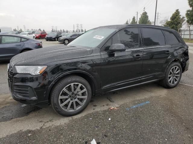 2023 Audi Q7 Premium Plus