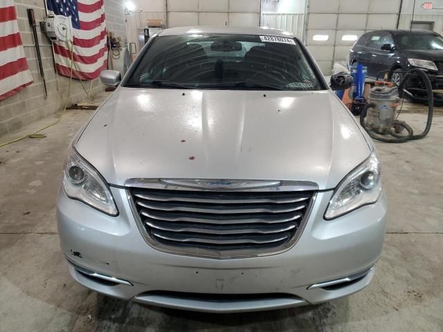 2012 Chrysler 200 Touring