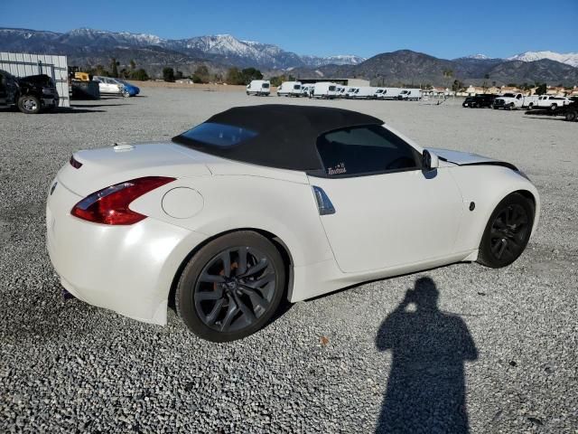 2016 Nissan 370Z Base