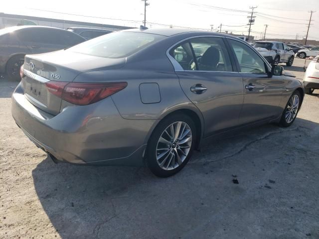 2018 Infiniti Q50 Luxe