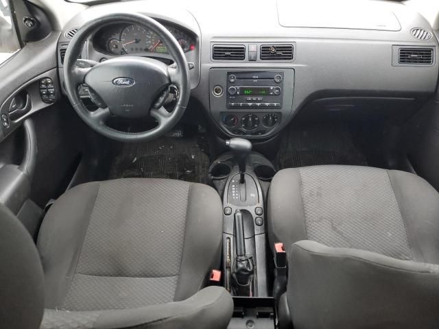 2005 Ford Focus ZX5