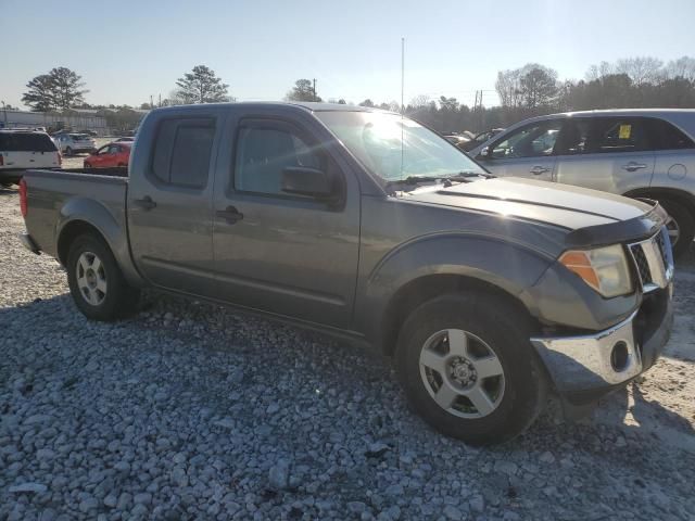 2005 Nissan Frontier Crew Cab LE