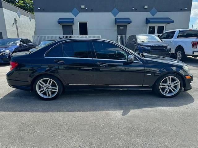 2012 Mercedes-Benz C 250