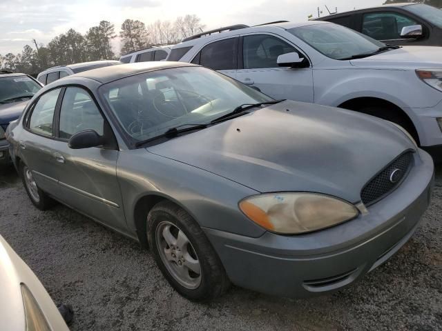 2006 Ford Taurus SE