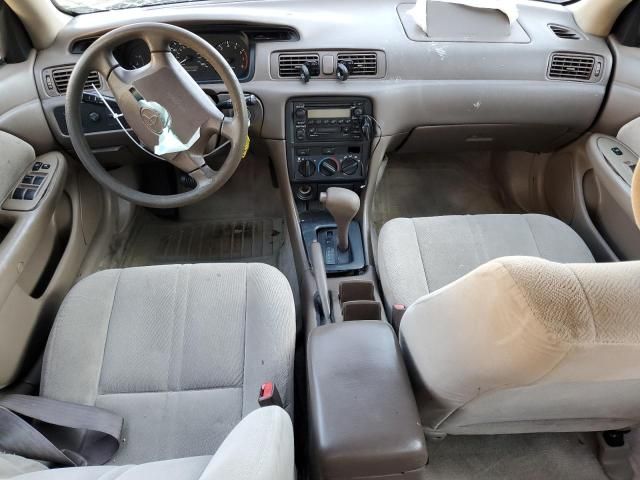 2000 Toyota Camry CE