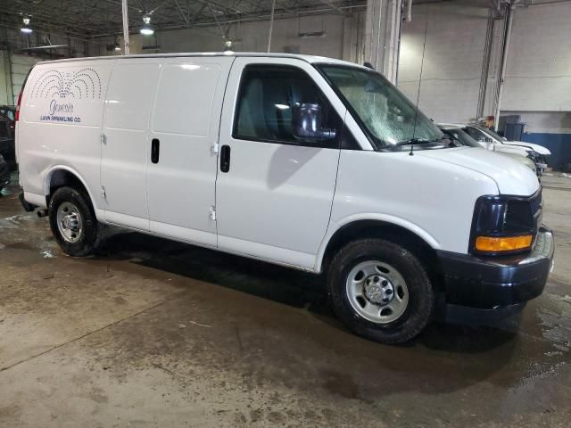 2017 Chevrolet Express G2500