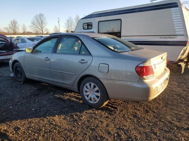 2005 Toyota Camry LE