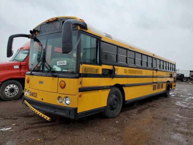 2004 Thomas School Bus