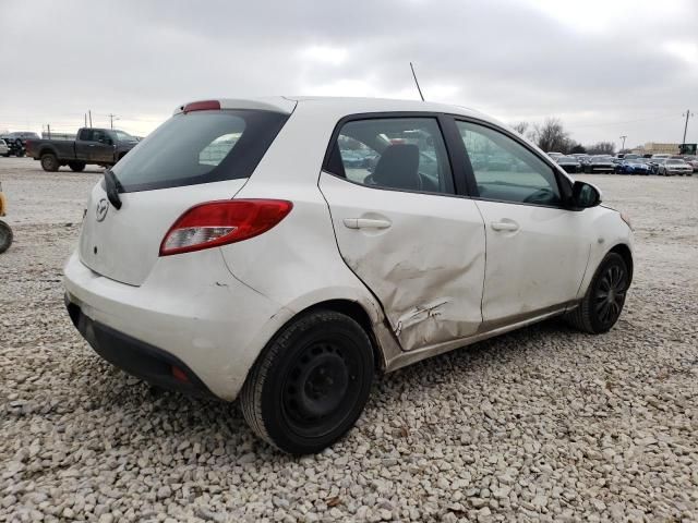 2014 Mazda 2 Sport