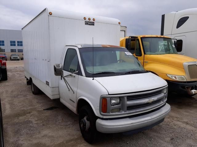 2001 Chevrolet Express Cutaway G3500