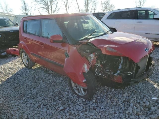 2011 KIA Soul +