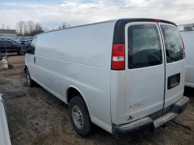 2020 Chevrolet Express G2500